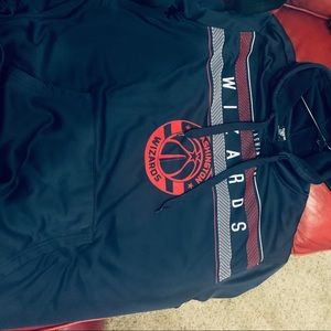 NBA WASHINGTON WIZARDS XL SWEATSHIRT. Blue